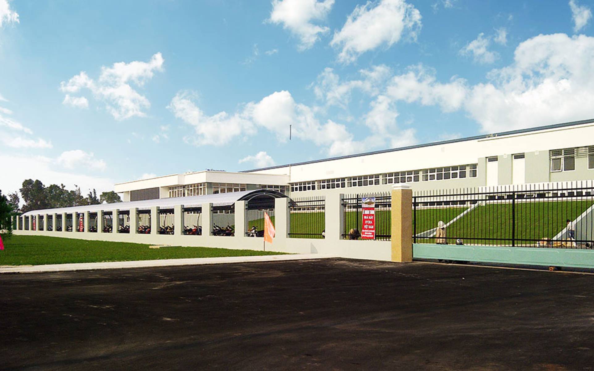 Nhà máy Hydra Việt Nam tại khu công nghiệp Điện Nam - Điện Ngọc